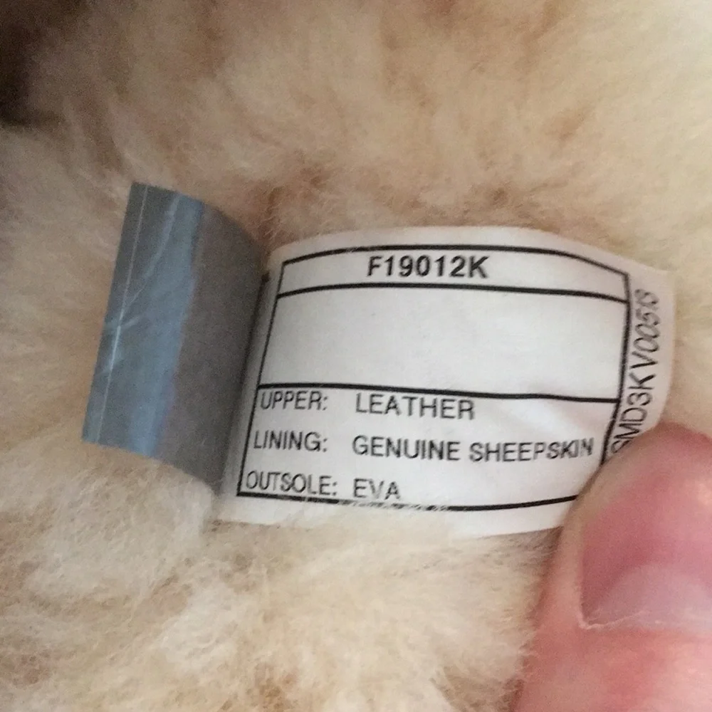 UGG | Floral Embroidered Sheep Shearling Cuff